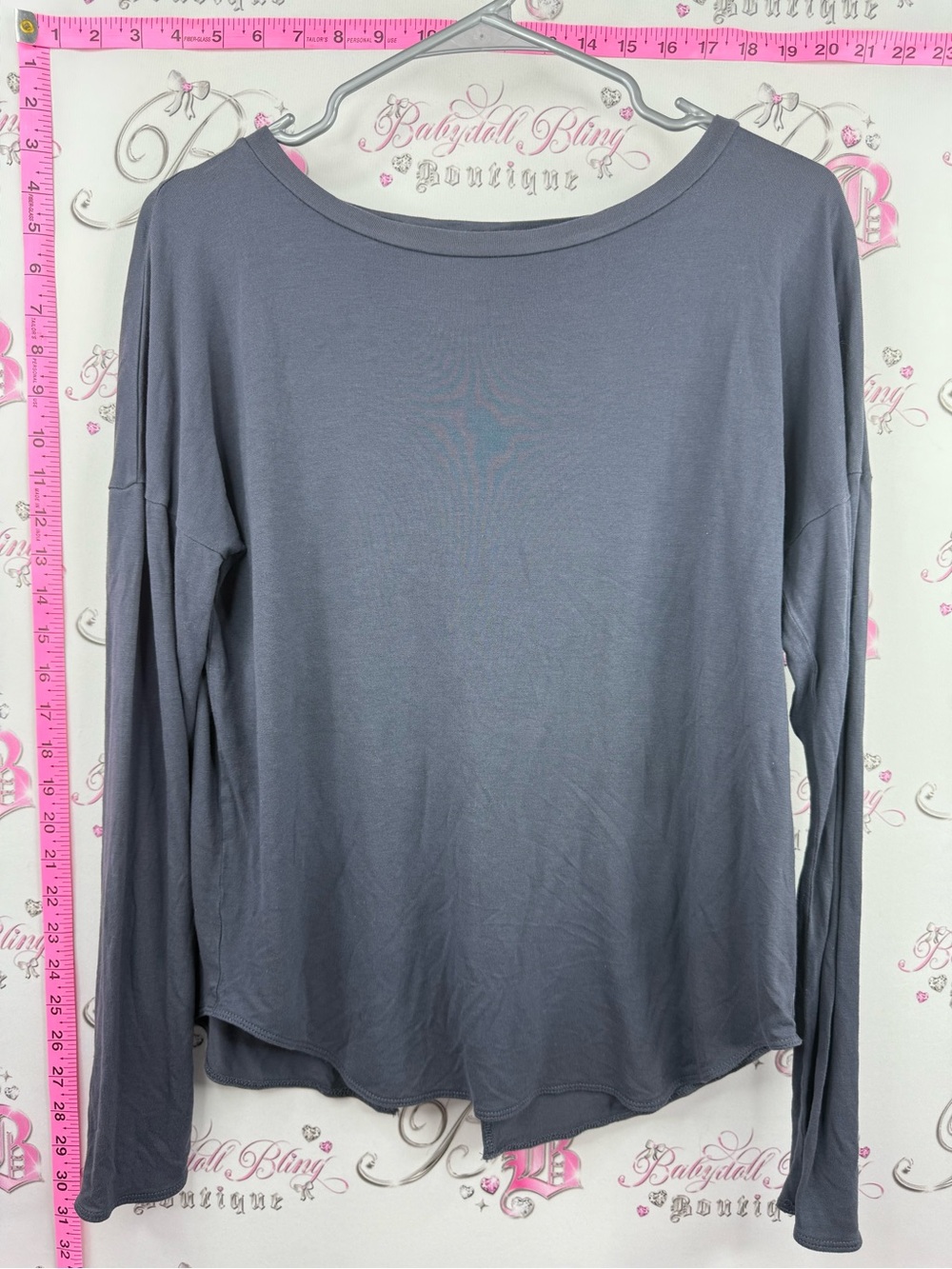 Wilfred Gray Long Sleeve Scoop Neck Top